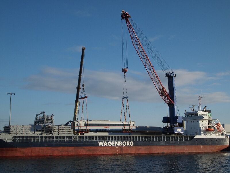 Umschlag der Schnellzüge "Sapsan"